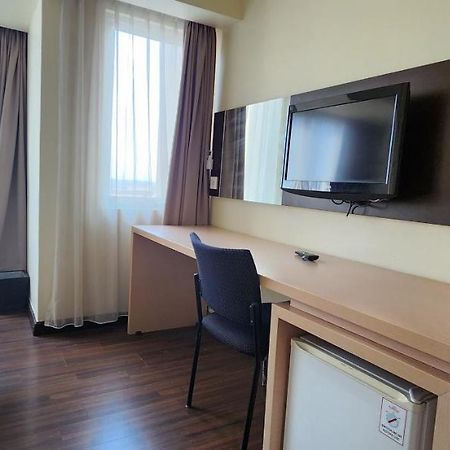 Apartemen Solo Paragon By Cariapartemen-Id Bonorejo المظهر الخارجي الصورة
