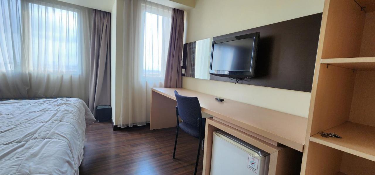 Apartemen Solo Paragon By Cariapartemen-Id Bonorejo المظهر الخارجي الصورة