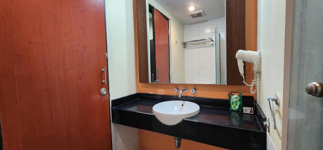 Apartemen Solo Paragon By Cariapartemen-Id Bonorejo المظهر الخارجي الصورة